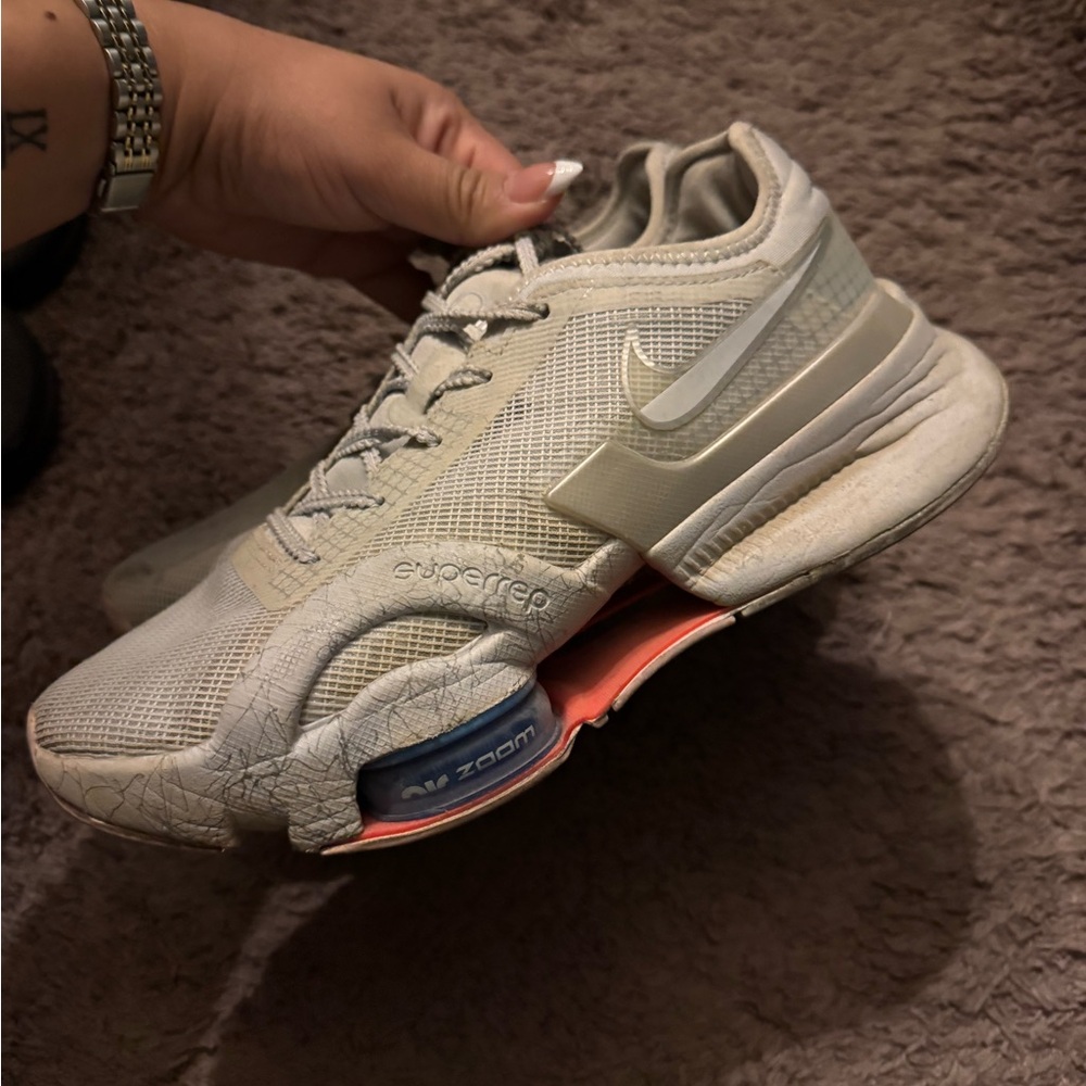 Nike Women's Gray and Pink Athletic Shoes
